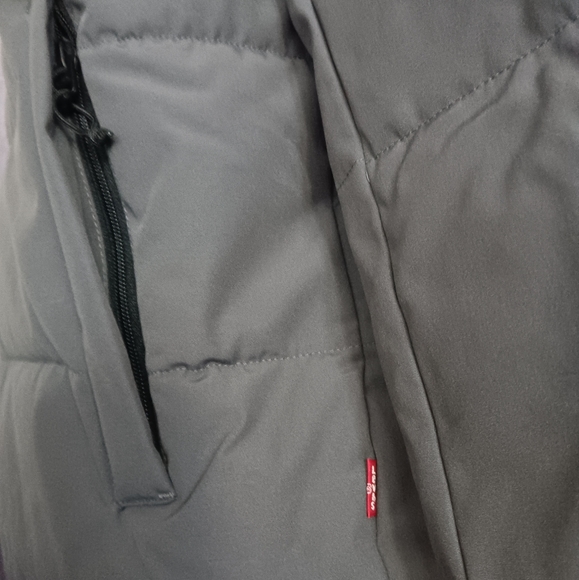 NWT Levi's puff winter jacket - Picture 3 of 11